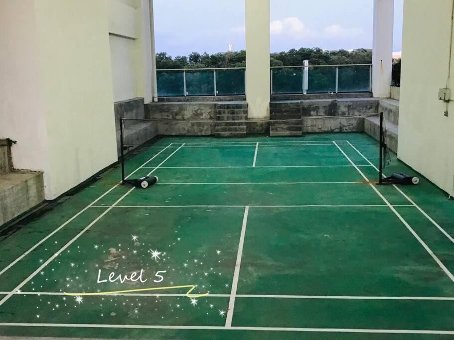 Palazio Mount Austin 2Br Studio Pool View With Tv Box-3 Plus 1 Pax C2-07 Johor Bahru Zewnętrze zdjęcie